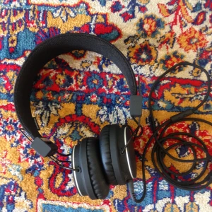  - Svarta Urbaners 🎵🎶 100kr  • köparen står för frakt• 