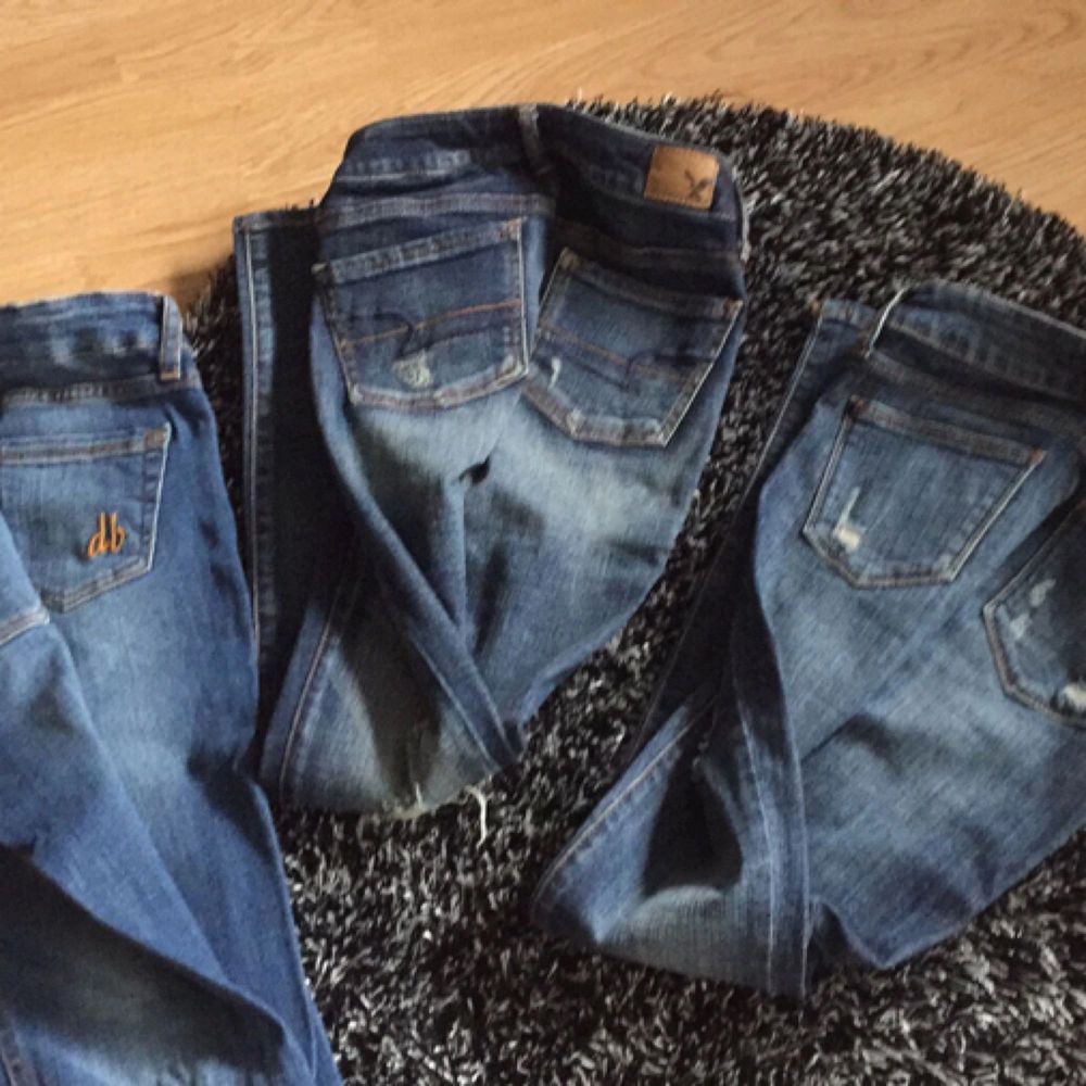 Välbevarade jeans. Jeans & Byxor.