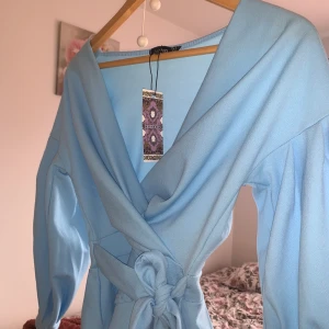 Boohoo tröja - Aldrig använd boohoo tröja i storlek S