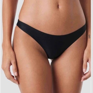  - Bikini underdel från nakd oanvänd med prislapp kvar