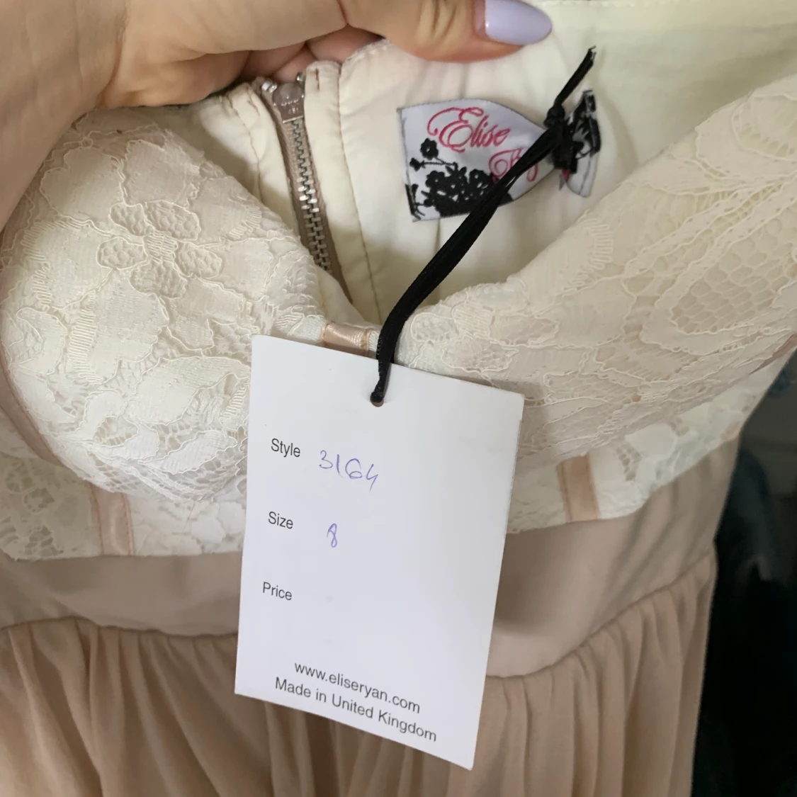 Helt ny klänning nelly - 90