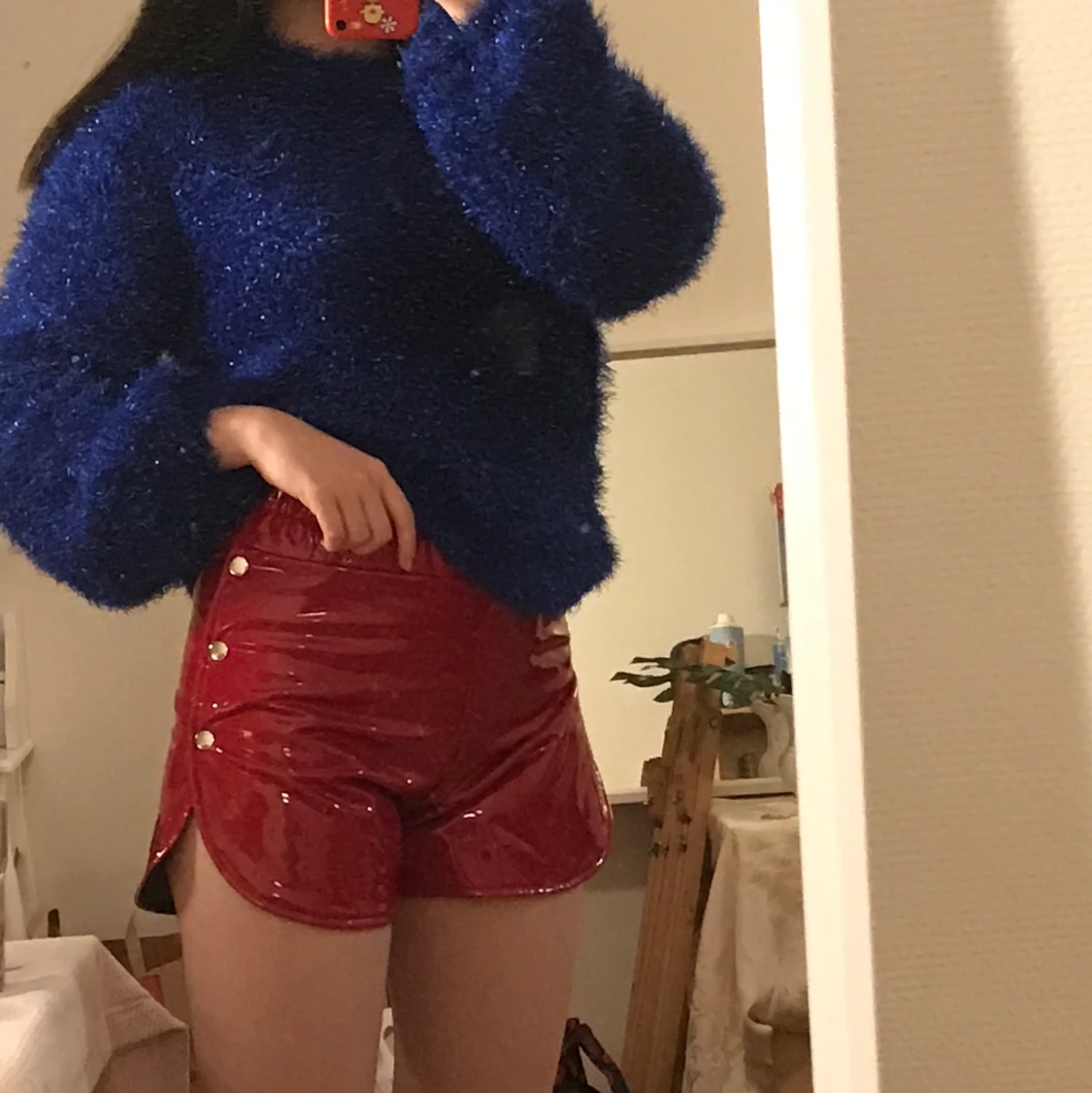 Glittrig blå tröja - 90