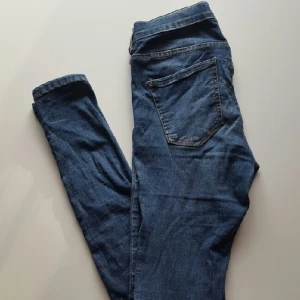  - stretch jeans. Jätte bekväma! 