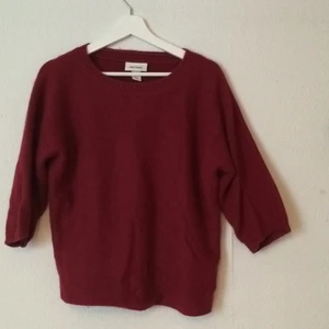  - Varm och mysig hösttröja från Monki, knappt använd.