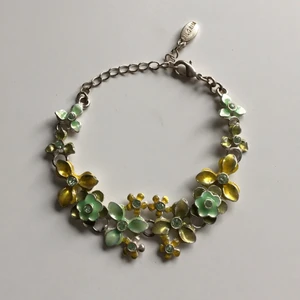  - Silverarmband från Pilgrim. 