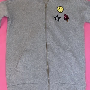 FOREVER21 jacket  - This jacket is from forever 21. Size M