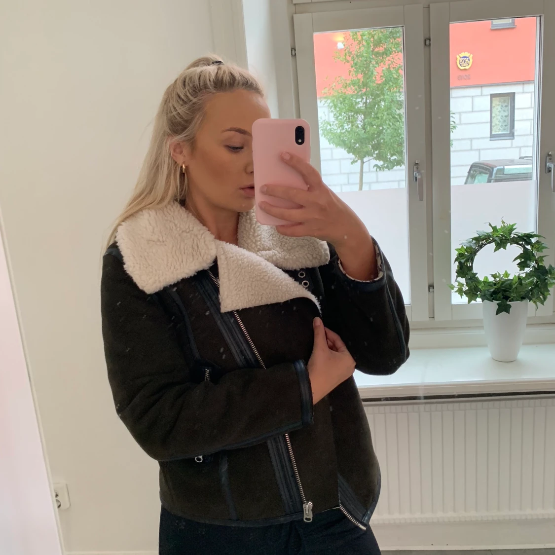 vadderad jacka i storlek 38. 