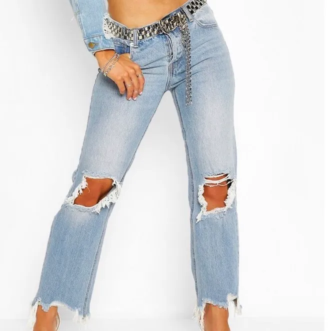 Helt nya oanvända jeans pga fel Storlek, nypris 396kr. Bud från 150 kr. Jeans & Byxor.