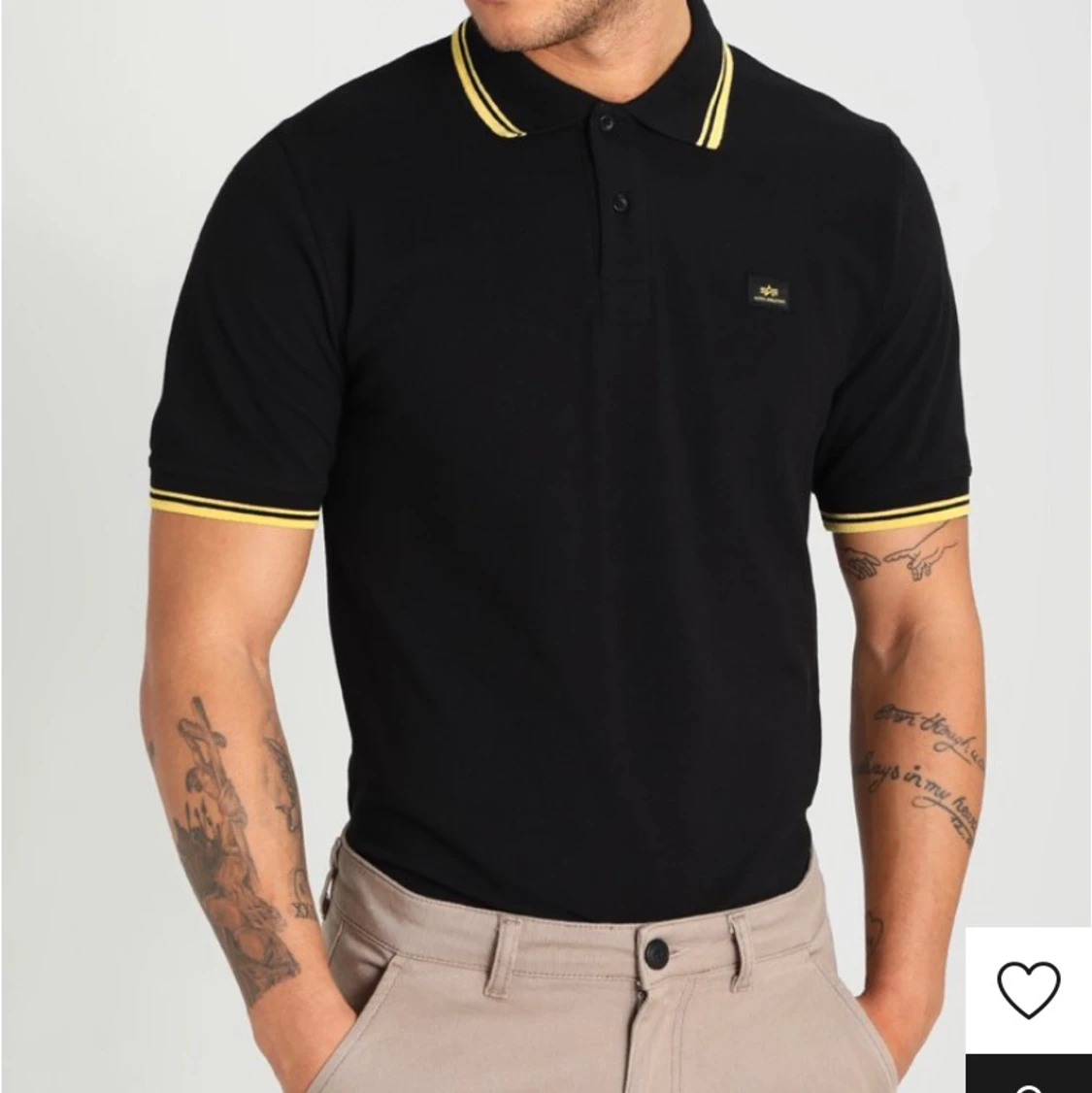 Alpha Industries Svart Piké t-shirt storlek S. 