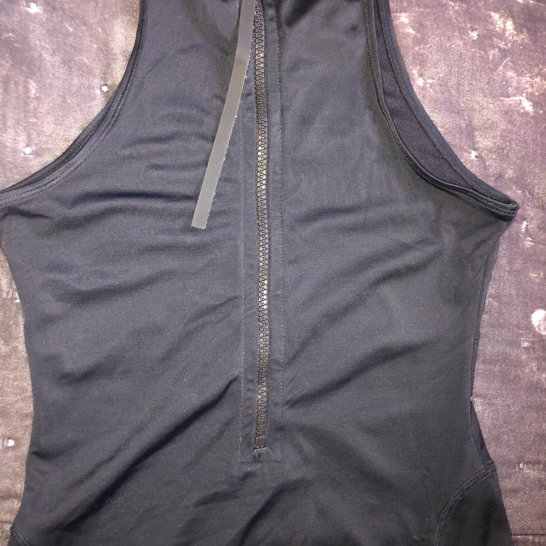 Svart baddräkt  - 90