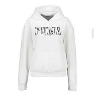 Supermysig hoodie från Bianca Ingrossos Puma-kollektion, köpt förra året för 599kr men är sparsamt använd🤍🤍 säljer pga är inte min stil och kommer inte riktigt till användning, frakt tillkommer🦋 (ansvarar inte för postens slarv)