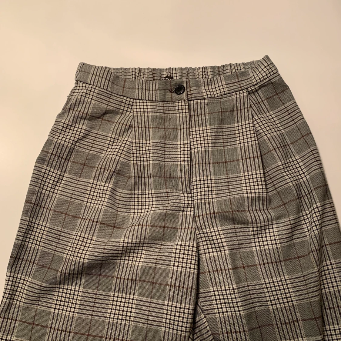 Rutiga Byxor från HM strl 36