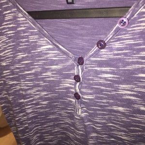  - Sitter som en S, passar från XS-M