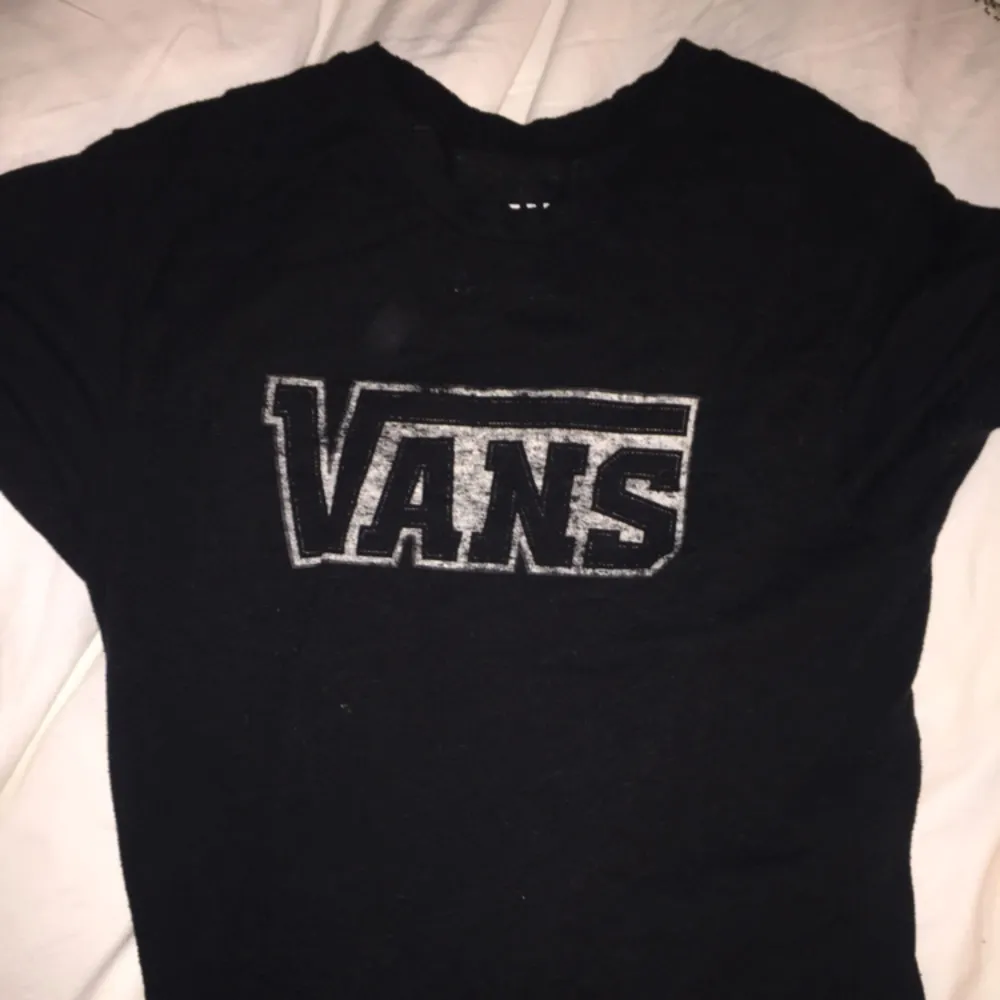 Vans streetstyle t-shirt. T-shirts.