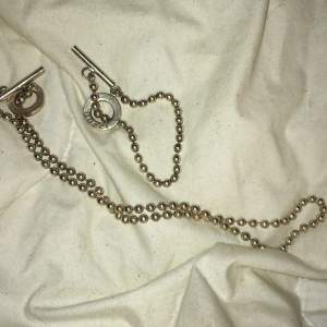 Silverhalsband o armband ,925, fr Gucci, kostar förmodligen mkt mer men fått i present, använt bara några få tillfällen.