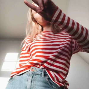  - Fiiiinaste tröjan från bikbok 