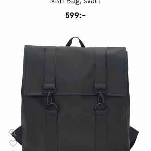  - Rains ryggsäck, passade inte min stil och därför säljer jag den istället! Köpt på åhlens.