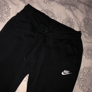Nike mjukisbyxor  - Mjukisar från Nike, superfina💞💞