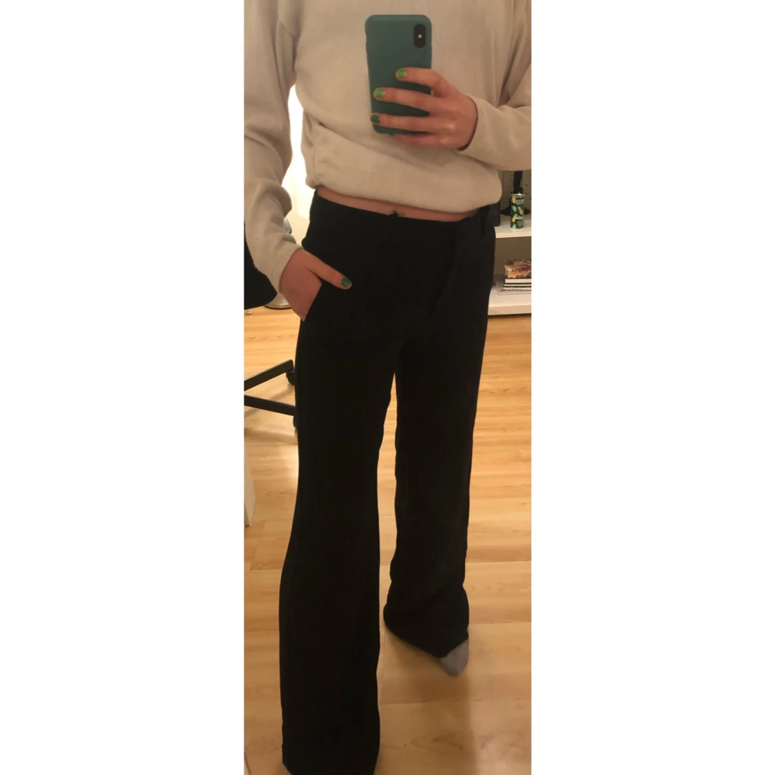 Wida kostymbyxor från Mango - 90