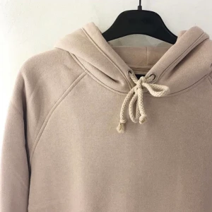Bikbok hoddie - hoddie från bikbok 😝 nypris 299kr!!