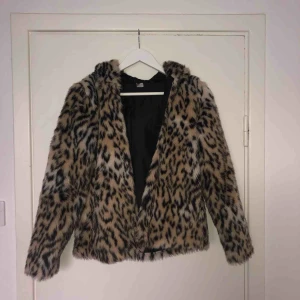  - Superfin jacka till våren/hösten 