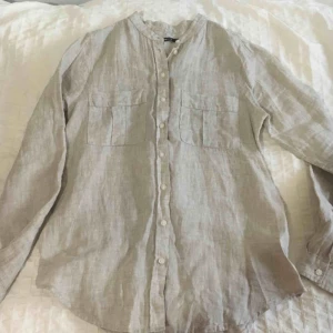  - Fin skjorta, använd endast en gång! 🔥