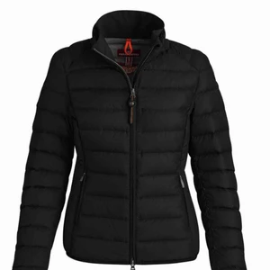  - parajumper geena, xxs men är som en XS 