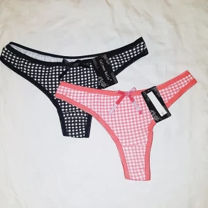  - Supersöta stringtrosor i bomull. 40kr styck, båda för 70 kr Frakt 9 kr 