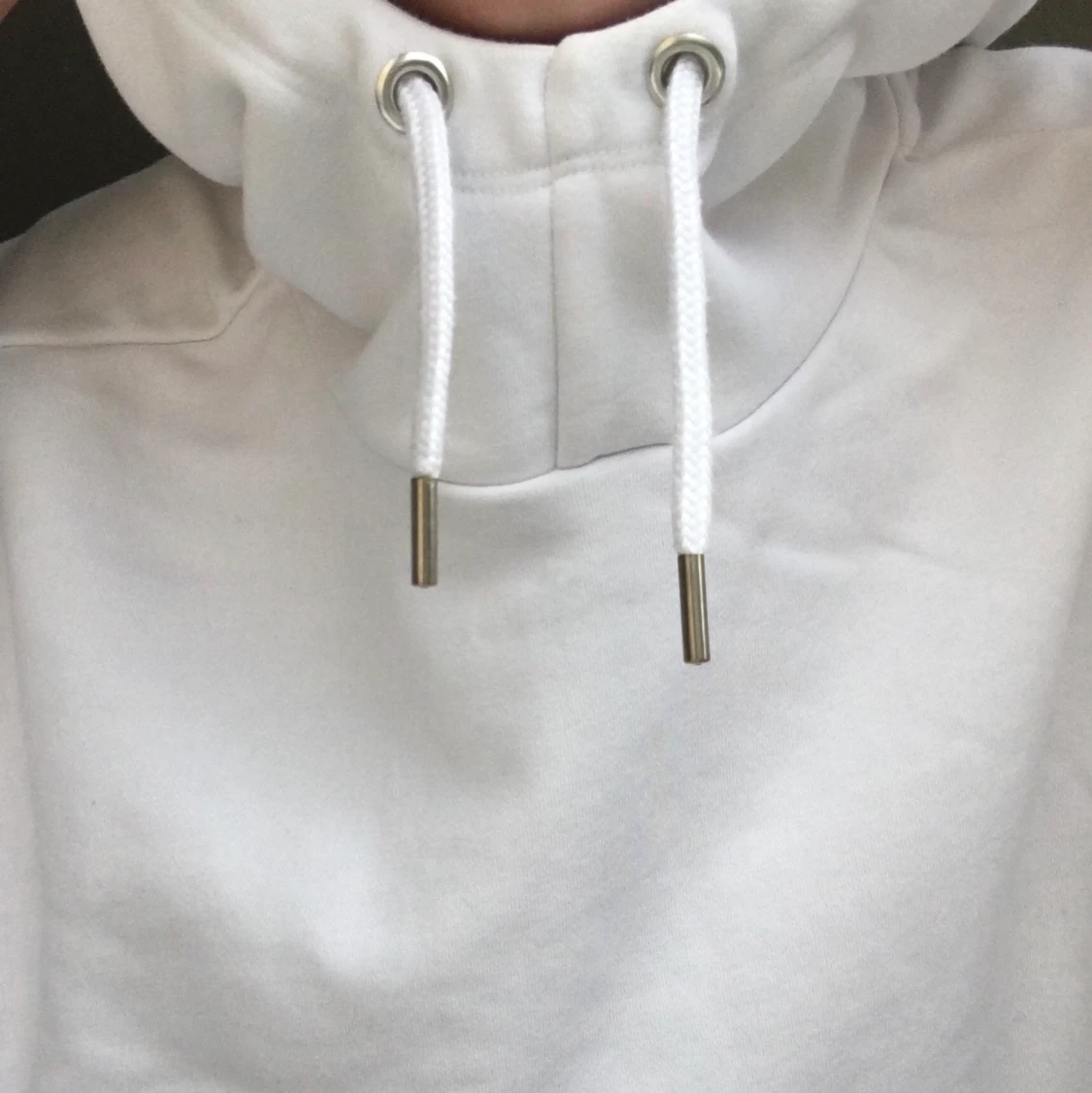 Vit turtleneck hoodie 🤍 - 91