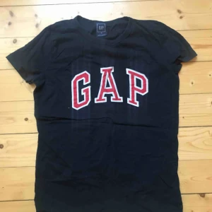  - Gap shirt, som ny