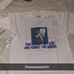 Pop smoke x Palm angels  - Pop smoke x Palm angels T-shirt, Limited edition. Strl S. Helt ny bara kollat på den, aldrig använd.