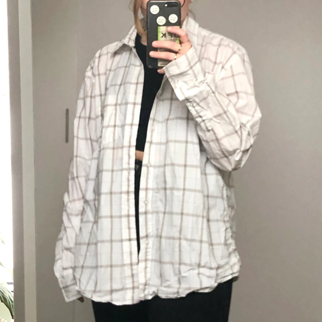 Rutig vit och beige skjorta - 90