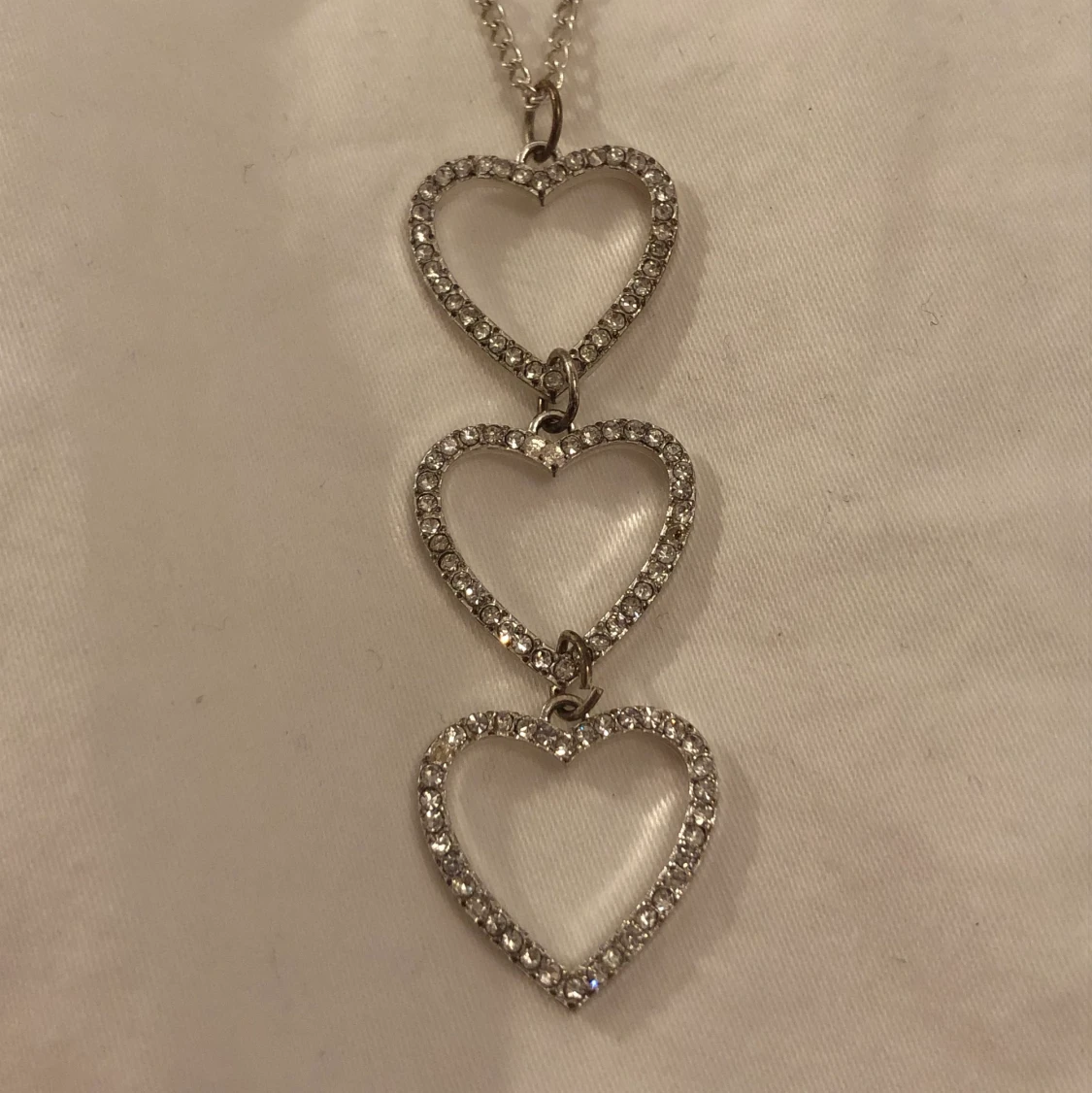 Hjärt - halsband!🤍🤍🤍 - 91