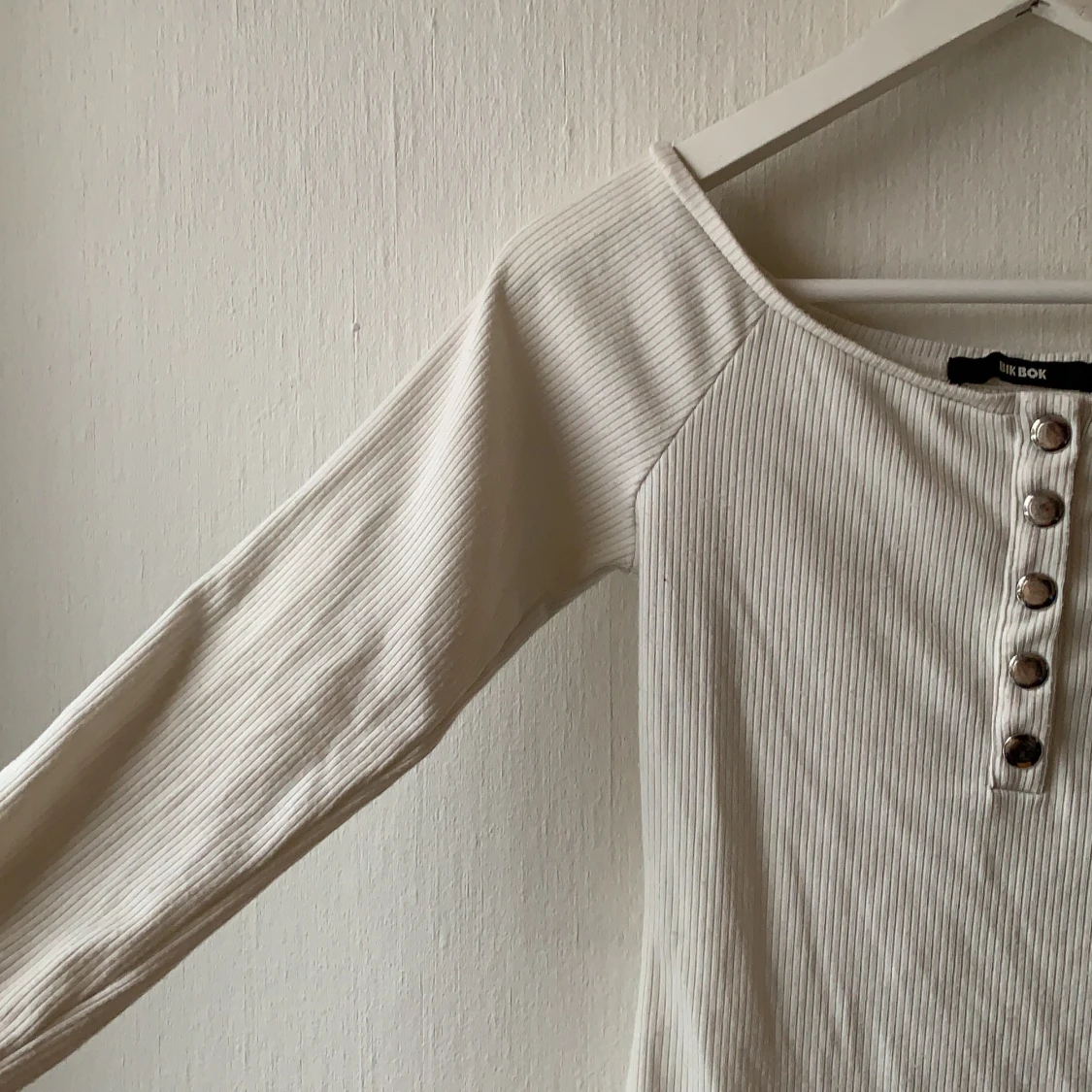 Body med knappar - 91