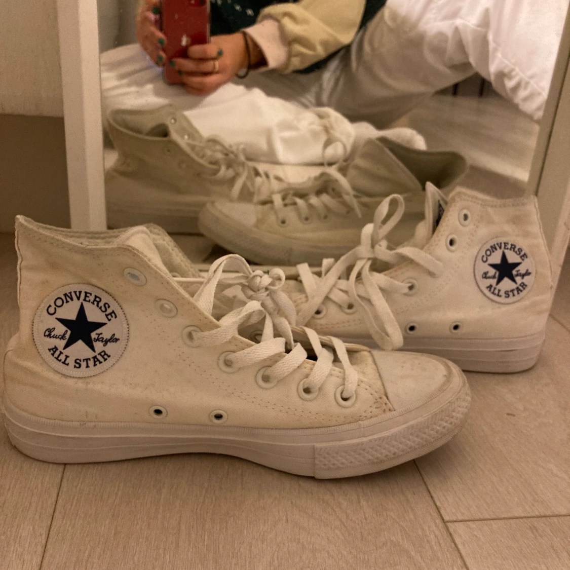 Vita converse