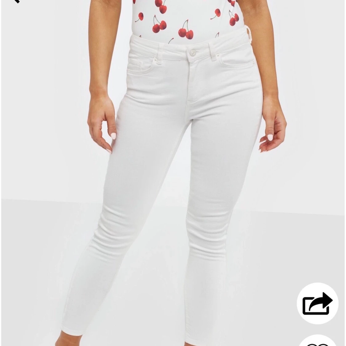 Jeans från pieces  - 90