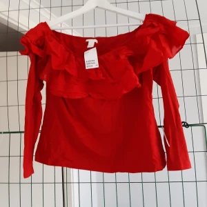 Off shoulder topp - Oanvänd 