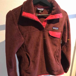  - Väldigt varm, gosig och mjuk fleecetröj.