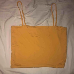  - Linne från Bikbok💛 Frakt tillkommer 