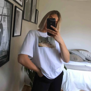  - Oversized T-shirt från hm. Använd fåtal gånger! Köpare står för frakt! 