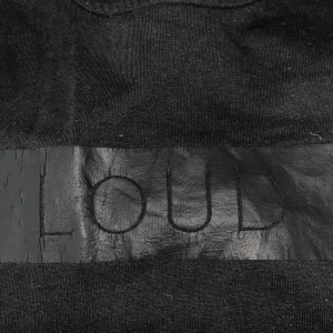  - sweatshirt från Cubus strl S köpare står för frakt