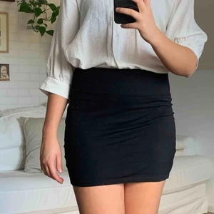  - Kjol från NLY Trend Frakt inkluderad