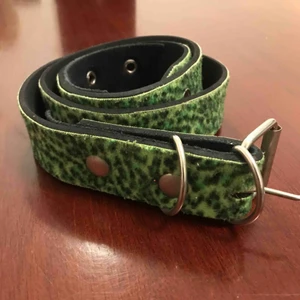  - Skärp. Snake green.  