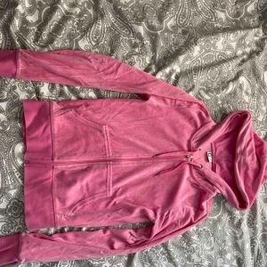  - Cubus tröja aldrig använd!