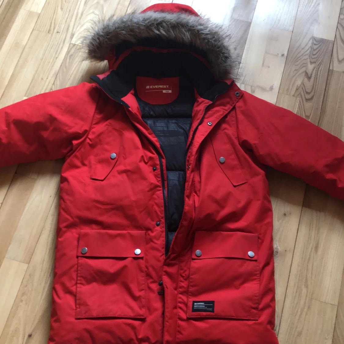 Röd vinterjacka från Everest strlk 164 - 90