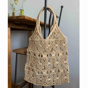  - Superfin somrig väska 🌸 Nyskick 🌟