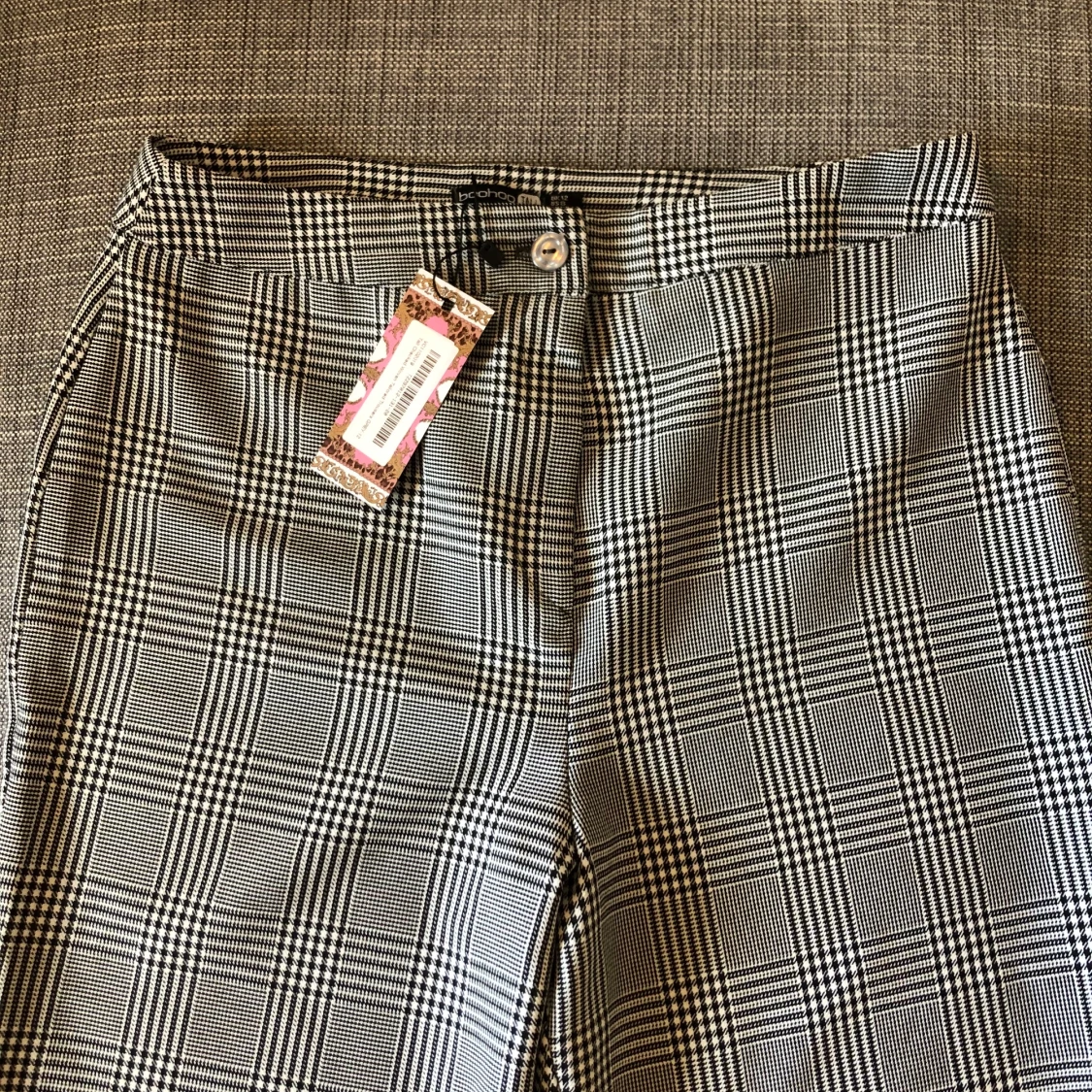 Grårutiga kostymbyxor - 91