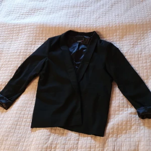 Snygg kavaj  - Härlig och snygg kavaj