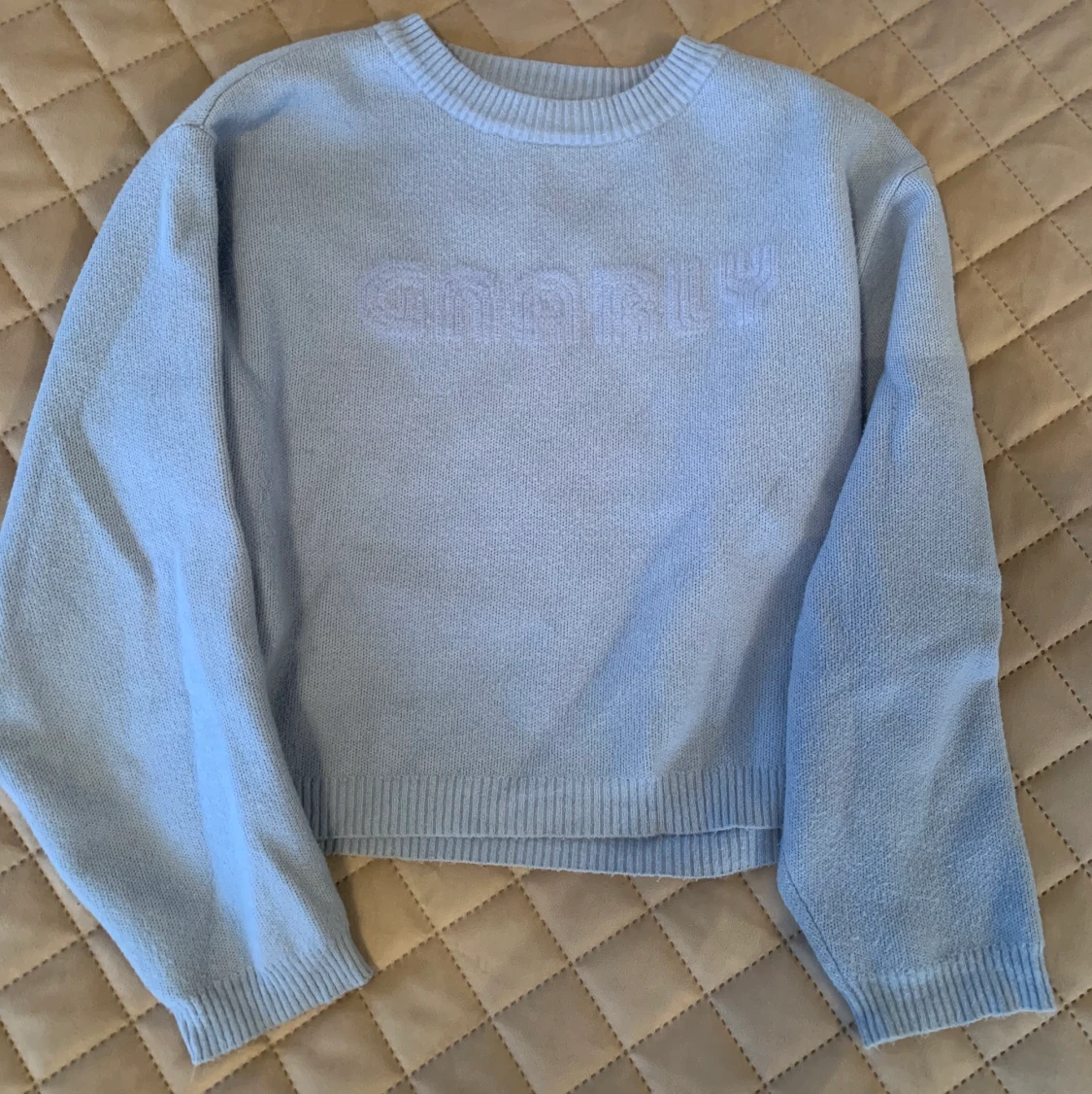 Blå tjocktröja - 90