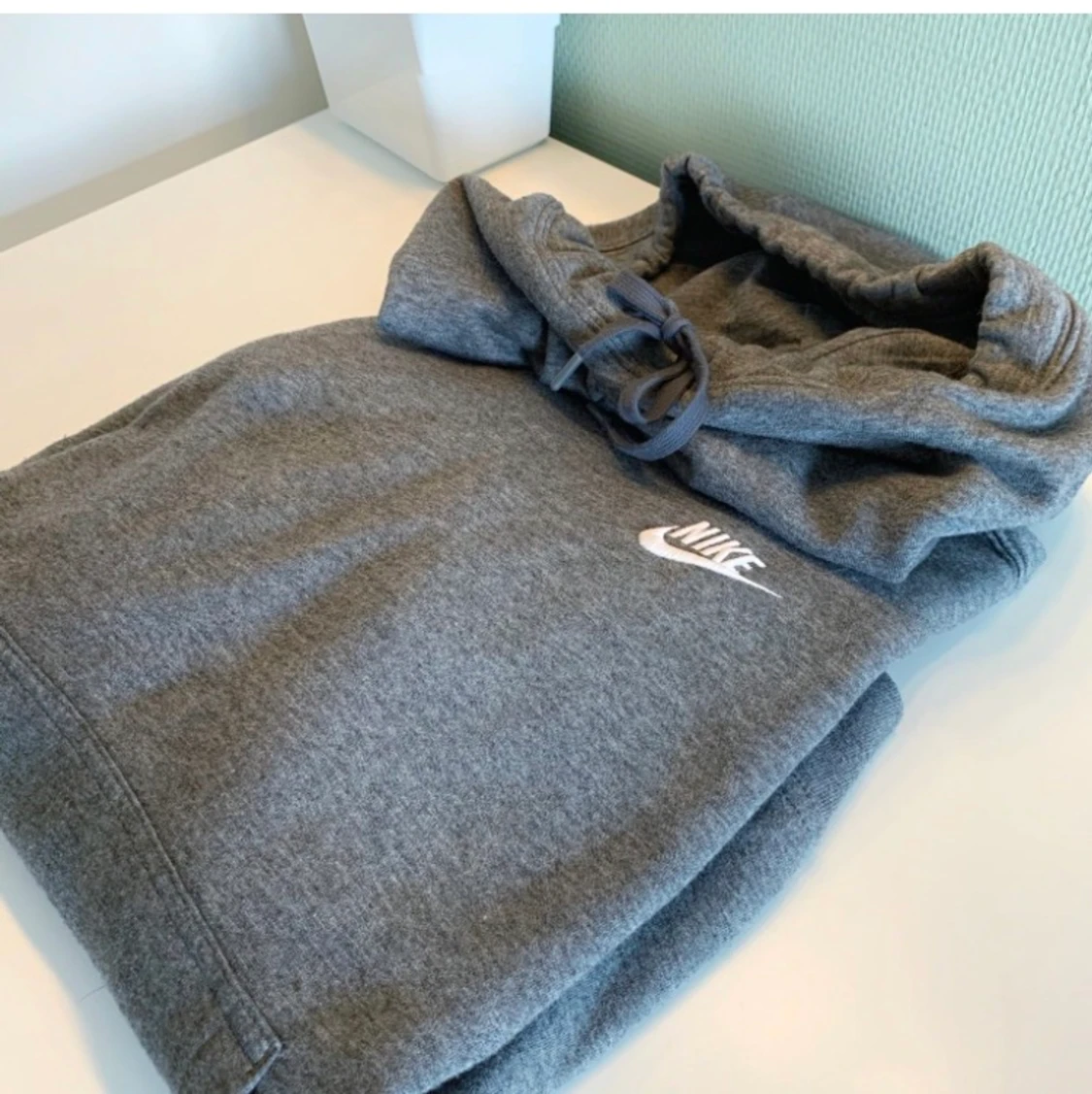 Grå nike hoodie!